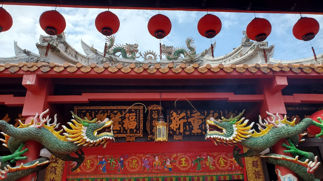 KONFUCIJAUS PAMOKOS. PATAIKO TIESIAI Į ŠIRDĮ!