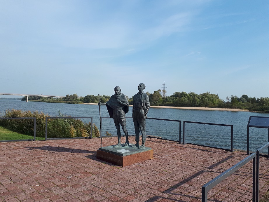 Meno odė dvasingumui